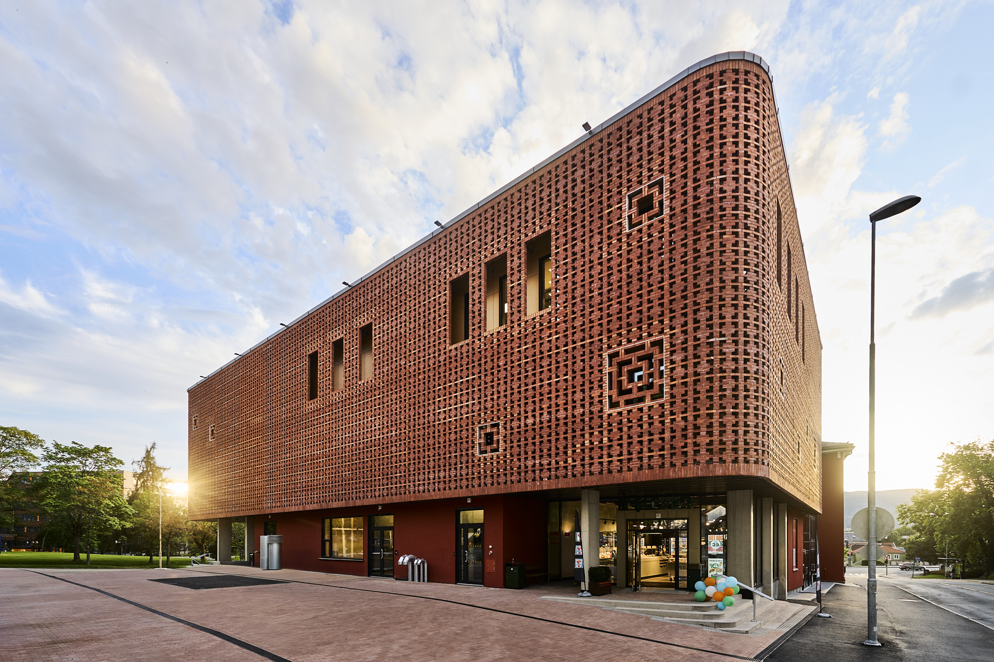 Studentsamfundet - A unique extension of an existing building.